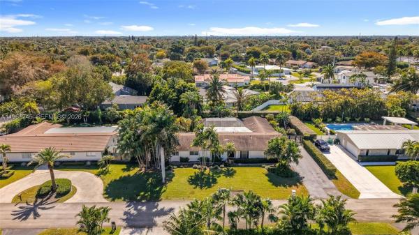 Delphi Villas, 10028 SW 127th St, Kendall, Florida 33176, image 3