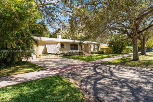 Riviera, 6901 Altamira St, Coral Gables, Florida 33146, image 3