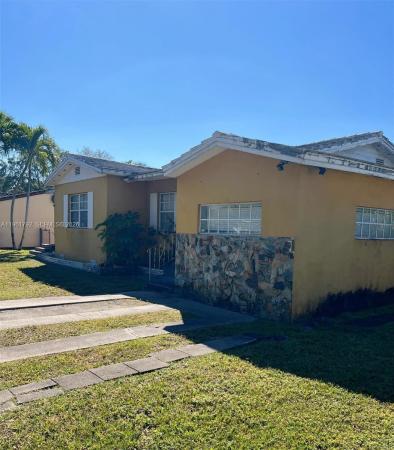 Foust, 550 Forrest Dr, Miami Springs, Florida 33166, image 3