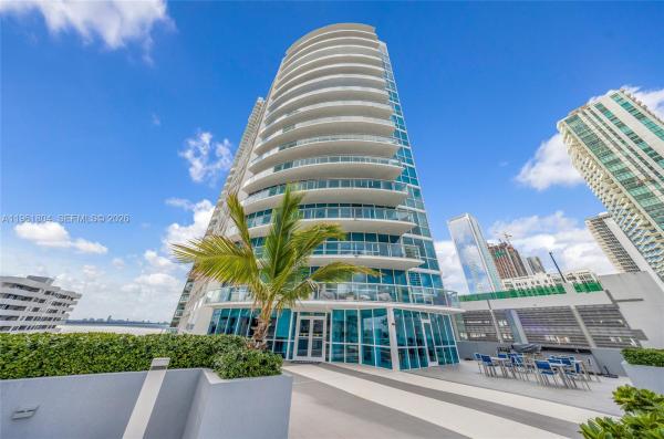 Platinum, 480 NE 30th St #1402, Miami, Florida 33137, image 1