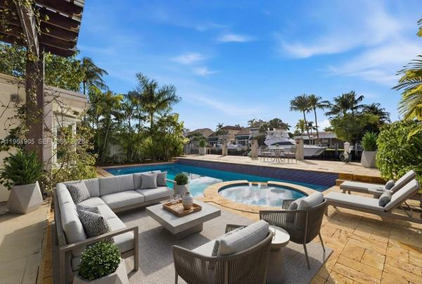 Venice, 401 Coconut Isle Dr, Fort Lauderdale, Florida 33301, image 1