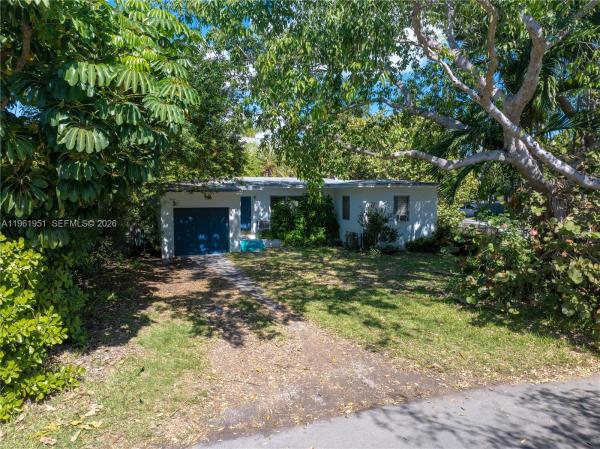 Tropical Isle Homes, 301 Redwood Ln, Key Biscayne, Florida 33149, image 1