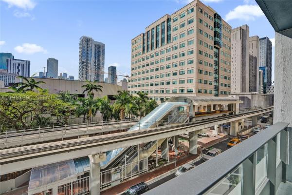 121 NE 5th St #401B, Miami, Florida 33132, image 1