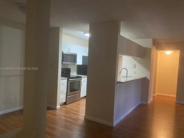 Royal Palm Place At The Hammocks, 15770 SW 106th Ter #205, The Hammocks, Florida 33196, image 3