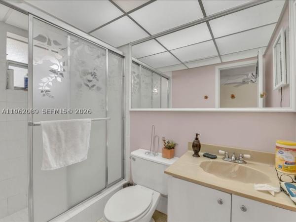 Plantation Pines, 469 N Pine Island Rd #305B, Plantation, Florida 33324, image 2