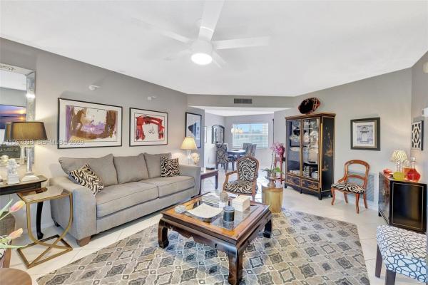 Sapphire, 4000 NW 44th Ave #405, Lauderdale Lakes, Florida 33319, image 1