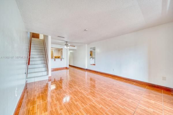 El Camino Real North, 840 SW 105th Ave #318, University Park, Florida 33174, image 3