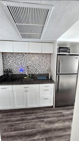 The Aventura Beach Club, 19201 Collins Ave #1124, Sunny Isles Beach, Florida 33160, image 3