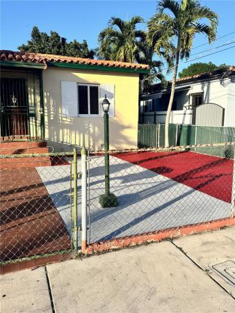 Twelfth Street Manors, 3445 NW 2nd St, Miami, Florida 33125, image 2