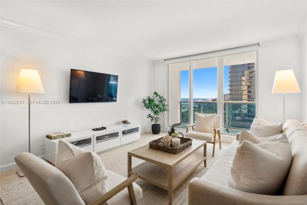 Roney Palace, 2301 Collins Ave #908, Miami Beach, Florida 33139, image 1