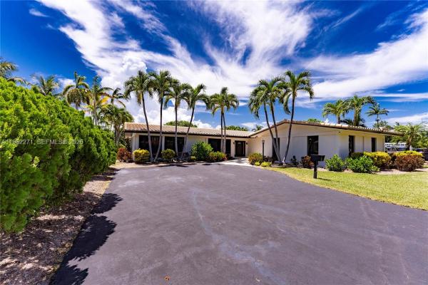 Golden Isles, 636 Hibiscus Dr 0, Hallandale Beach, Florida 33009, image 1