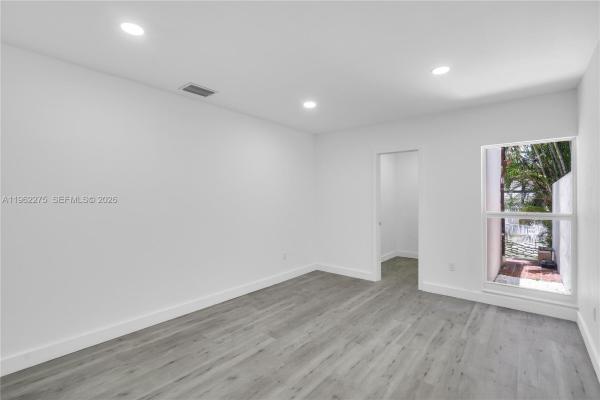 Miami Lakes Golf Course Village, 7412 Big Cypress Dr, Miami Lakes, Florida 33014, image 1