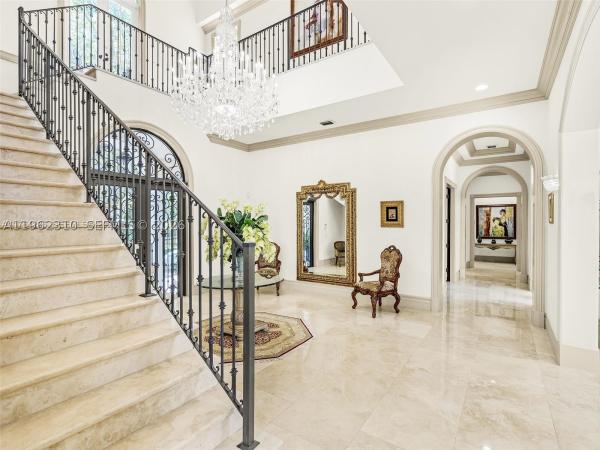 Felix Court, 9076 SW 59th Ct, Pinecrest, Florida 33156, image 2
