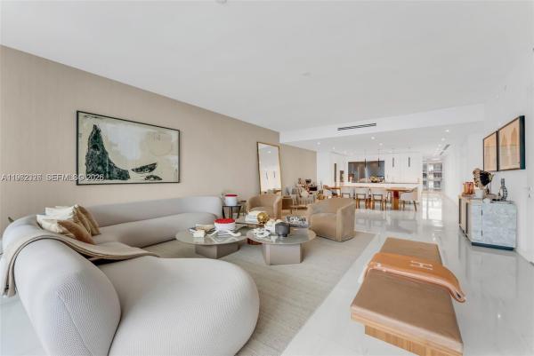 300 N Biscayne Boulevard Way #4104C, Miami, Florida 33131, image 3