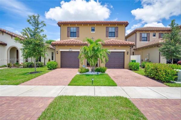 Manor Parc, 5016 NW 48th Ln, Tamarac, Florida 33319, image 1