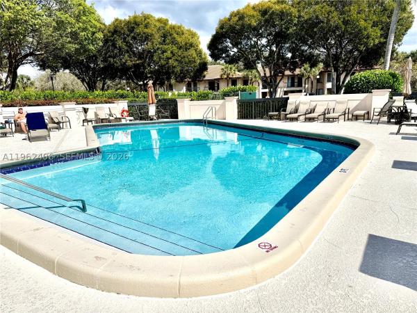 San Remo Golf & Tennis Club, 351 Club Cir #102, Boca Raton, Florida 33487, image 1