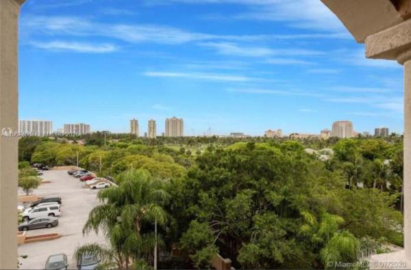 The Yacht Club At Aventura, 19999 E Country Club Dr #1601, Aventura, Florida 33180, image 3