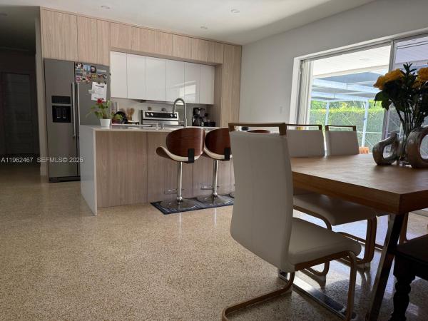 Unincorporated Dade County, Florida 33173, image 1