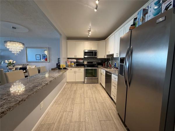 Ocean Reserve, 19370 Collins Ave #1022, Sunny Isles Beach, Florida 33160, image 1