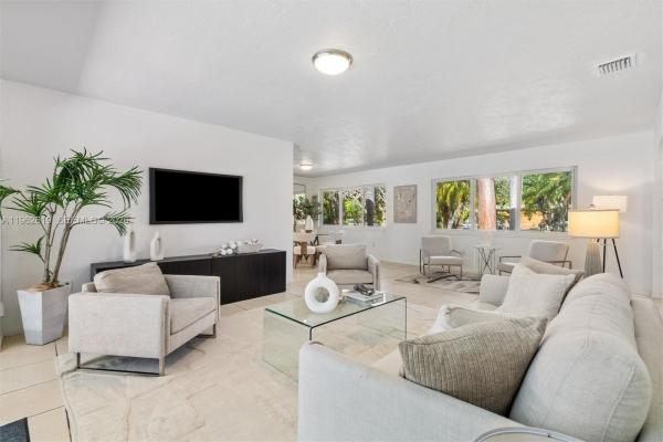 Capri Estates, 8260 SW 133rd St, Pinecrest, Florida 33156, image 1