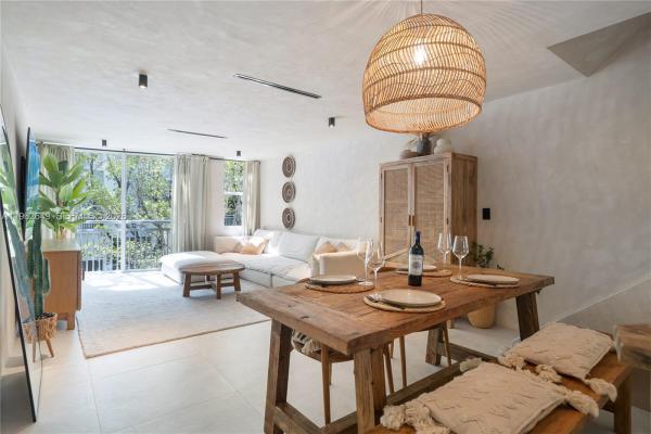 Meridian Place, 325 Meridian Ave #12, Miami Beach, Florida 33139, image 1