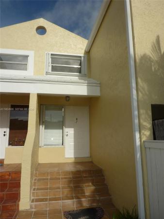 4535 SW 68th Ct Cir #7, Unincorporated Dade County, Florida 33155, image 1