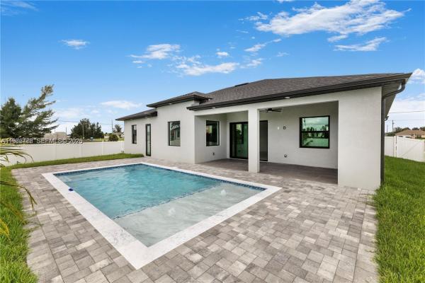 Cape Coral, 4330 NW 34th St, Cape Coral, Florida 33993, image 1