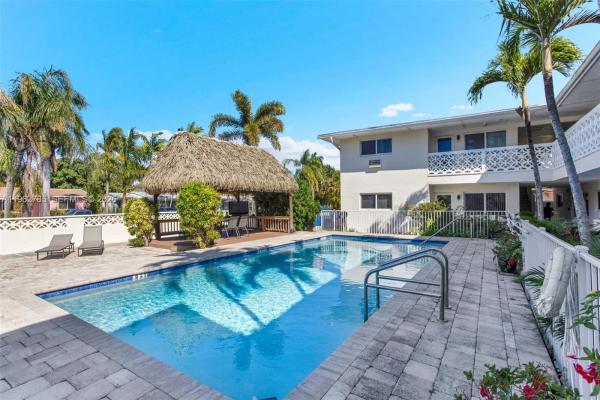 Marlynn, 1446 Hayes St #9, Hollywood, Florida 33020, image 3