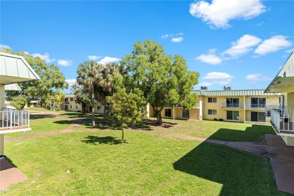 New World, 505 NW 177th St #243, Miami Gardens, Florida 33169, image 1