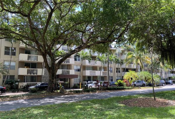 Bayview Palms, 1800 Sans Souci Blvd #119, North Miami, Florida 33181, image 1