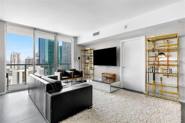 500 Brickell West, 55 SE 6th St #3101, Miami, Florida 33131, image 2