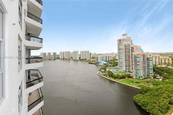 Mystic Pointe Tower 500, Aventura, Florida 33180, image 1
