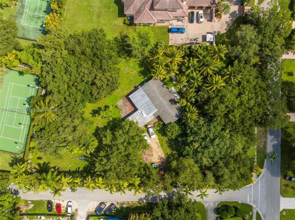 Oakridge Estates, 6701 SW 115th St, Pinecrest, Florida 33156, image 3