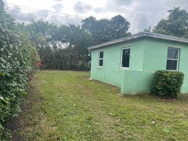 Richmond Heights Residential, 14620 Monroe St, Richmond Heights, Florida 33176, image 2