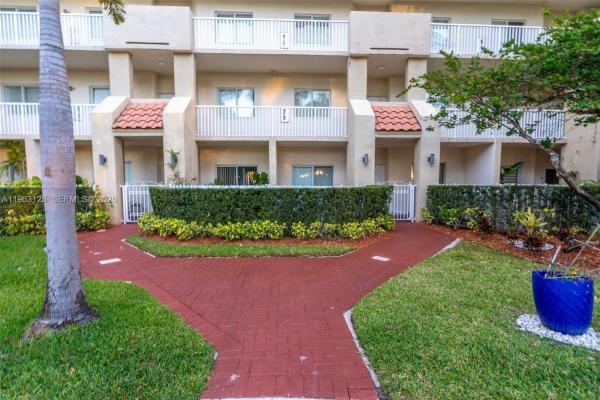 Captiva At Doral Isles, 10720 NW 66th St #112, Doral, Florida 33178, image 2