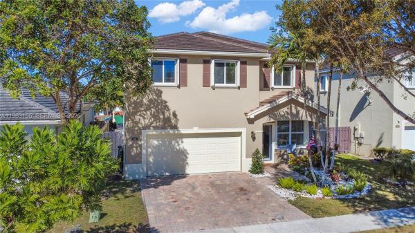 Antigua At Oasis, 3455 NE 1st St, Homestead, Florida 33033, image 3