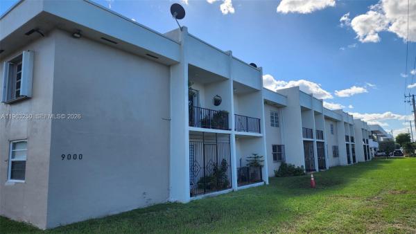 9000 SW 24th St #14C, Unincorporated Dade County, Florida 33165, image 1