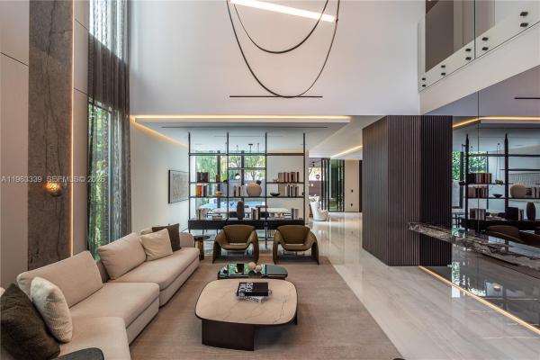 The Mansions At Doral, 10540 NW 67th Ter, Doral, Florida 33178, image 2