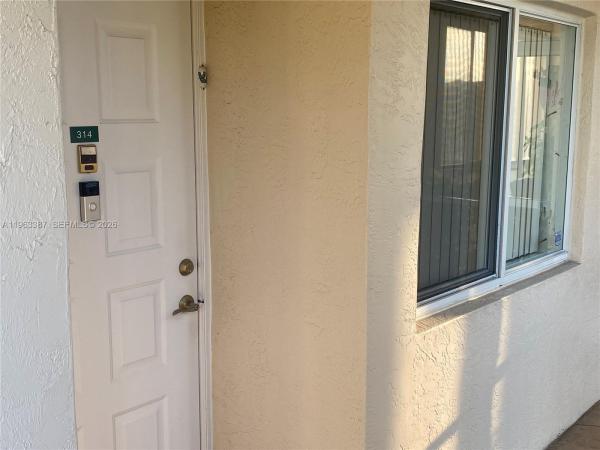 Weldon, 9551 Weldon Cir #E314, Tamarac, Florida 33321, image 2