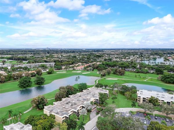 Country Club Village, 16475 Golf Club Rd #307, Weston, Florida 33326, image 1