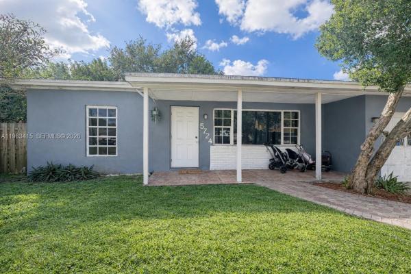 Hollywood Country Estates, 5724 Mckinley St, Hollywood, Florida 33021, image 2
