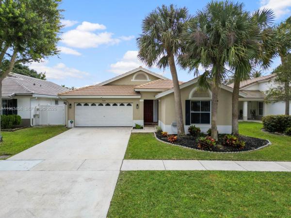 Lawrence Oaks, 7899 Manor Forest Blvd, Boynton Beach, Florida 33436, image 2