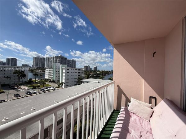 The Clifton, 3161 S Ocean Dr #608, Hallandale Beach, Florida 33009, image 2