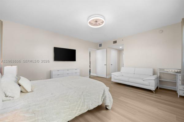 One Fifty One At Biscayne, 14951 Royal Oaks Ln #701, North Miami, Florida 33181, image 1