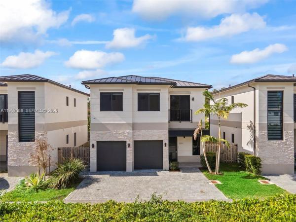 7771 SW 99th St, Unincorporated Dade County, Florida 33156, image 1