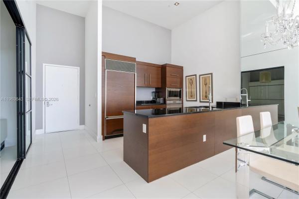 Icon Brickell Tower 1, 465 Brickell Ave #2805, Miami, Florida 33131, image 2