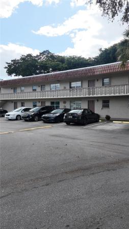 Gateland Village, 3777 NW 78th Ave #11G, Davie, Florida 33024, image 1