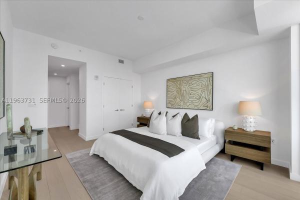 Bay Harbor Islands Residential, 9201 E Bay Harbor Dr #LPH01, Bay Harbor Islands, Florida 33154, image 3