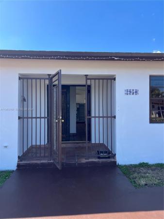 2950 SW 135th Ave, Unincorporated Dade County, Florida 33175, image 1