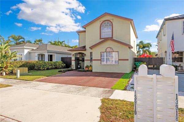 Paul Marks, 13910 SW 163rd St, Richmond West, Florida 33177, image 3